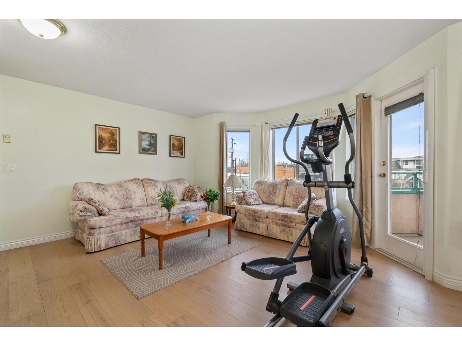 204 46000 FIRST AVENUE, Chilliwack Downtown, Chilliwack