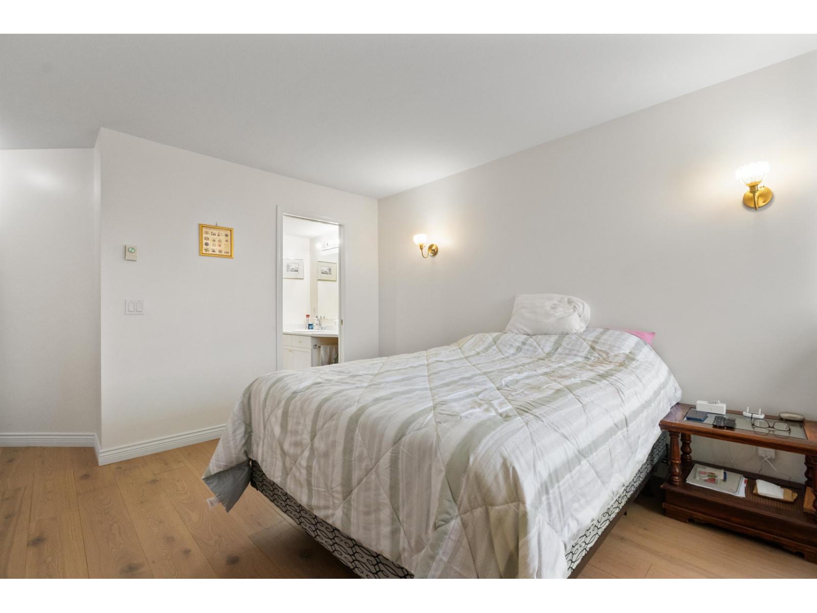 204 46000 FIRST AVENUE, Chilliwack Downtown, Chilliwack