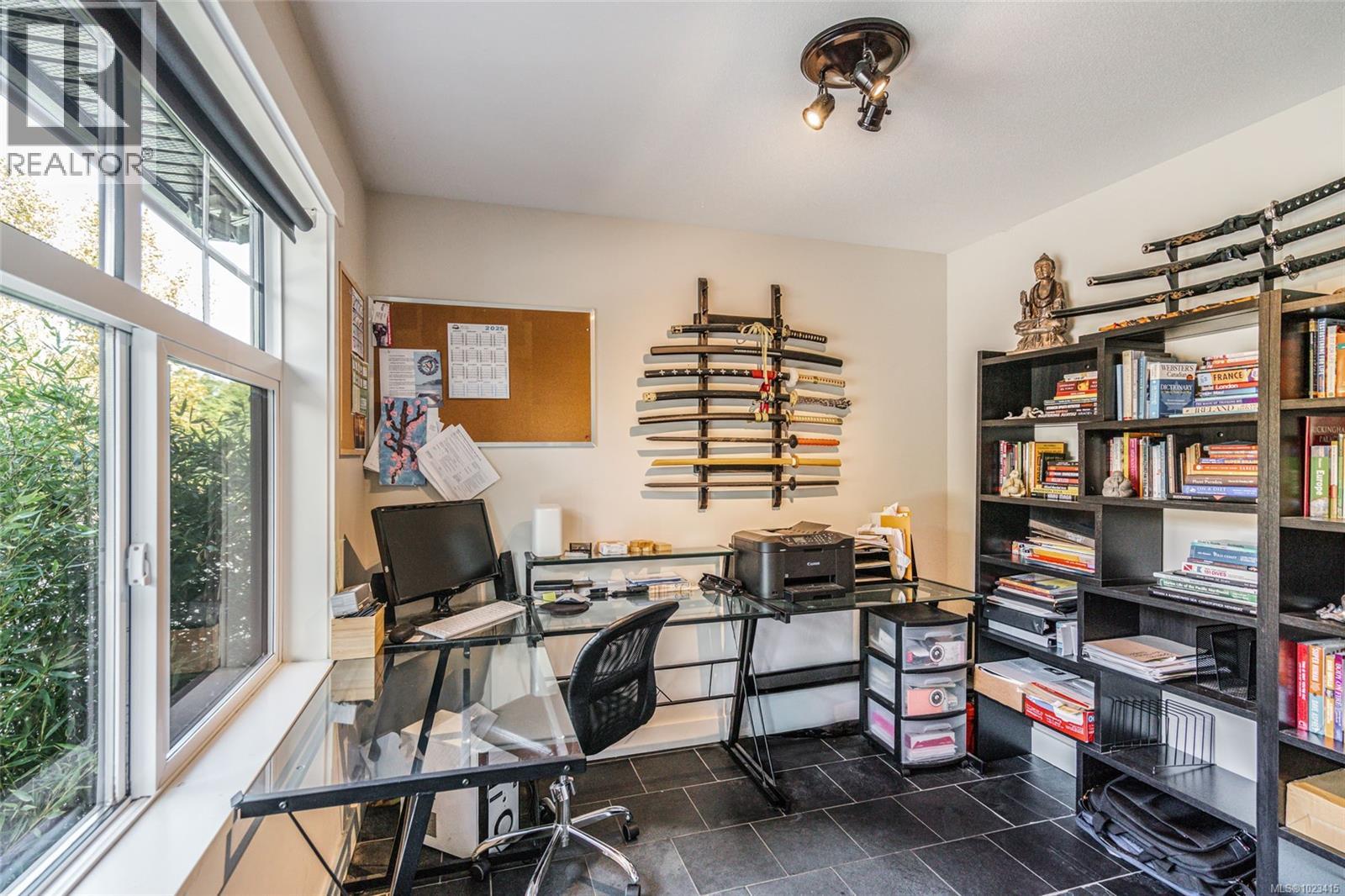 2466 Summerset Rd, Nanoose Bay