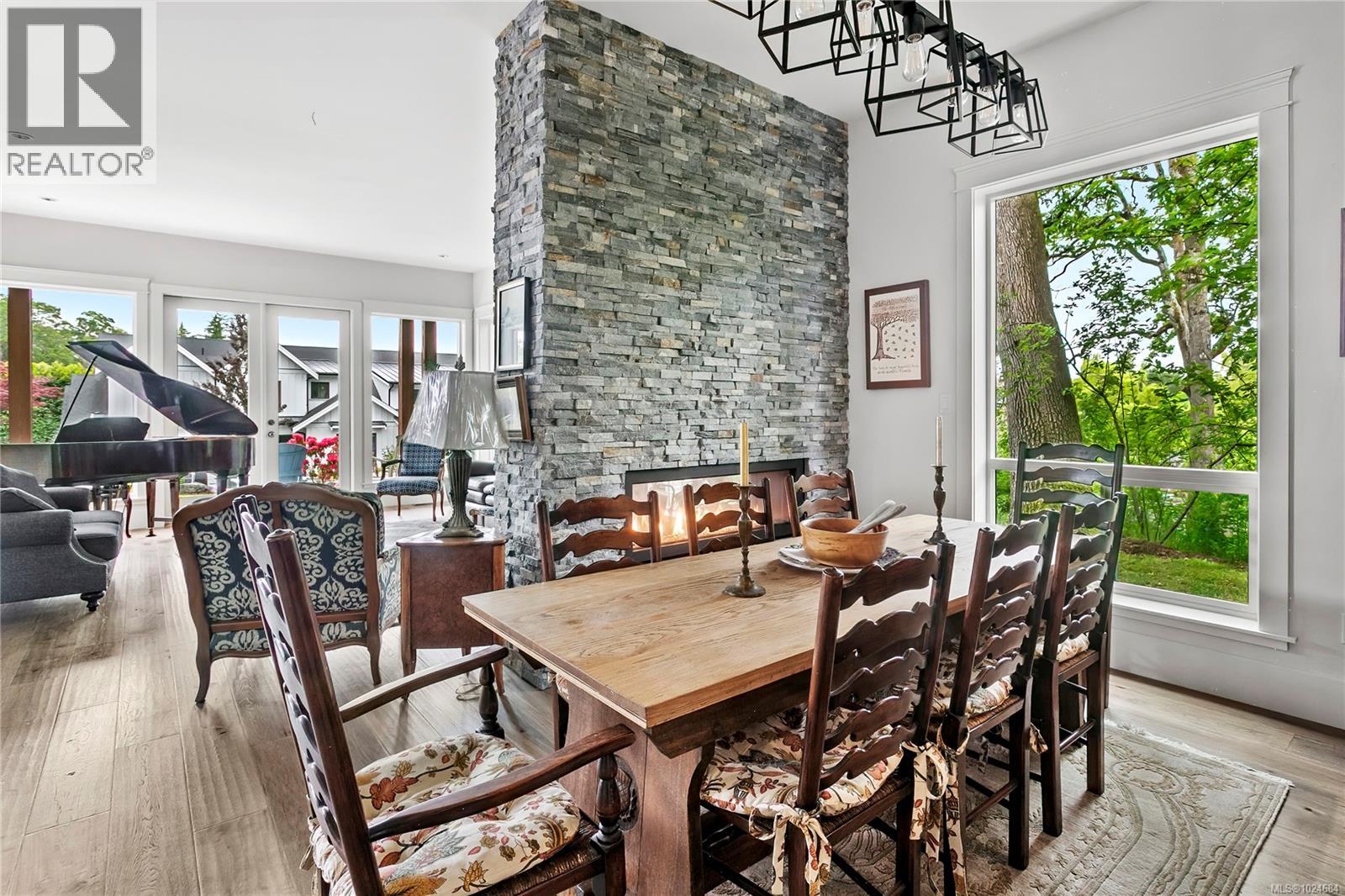  1430 Payton Place, Saanich