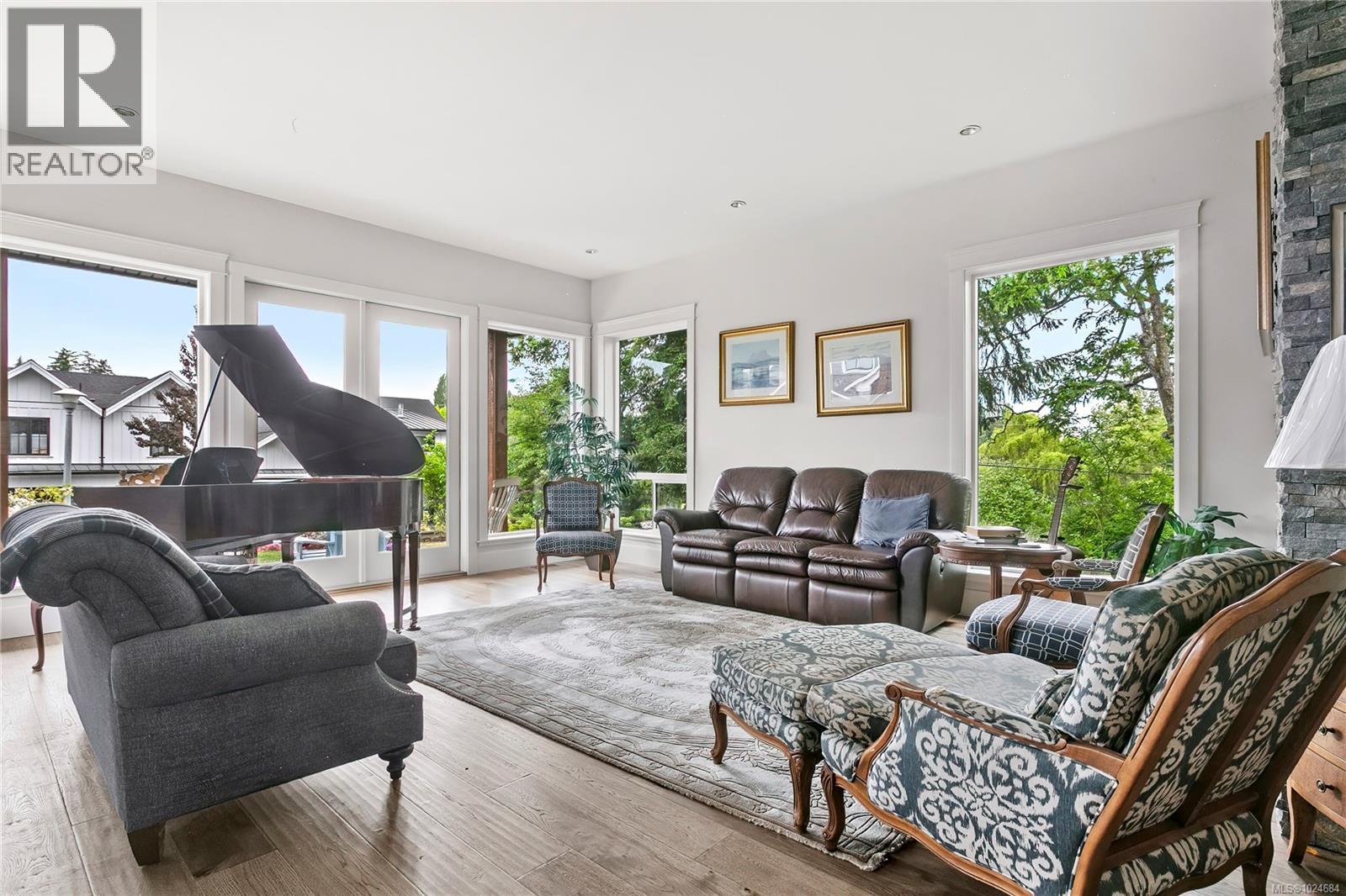  1430 Payton Place, Saanich