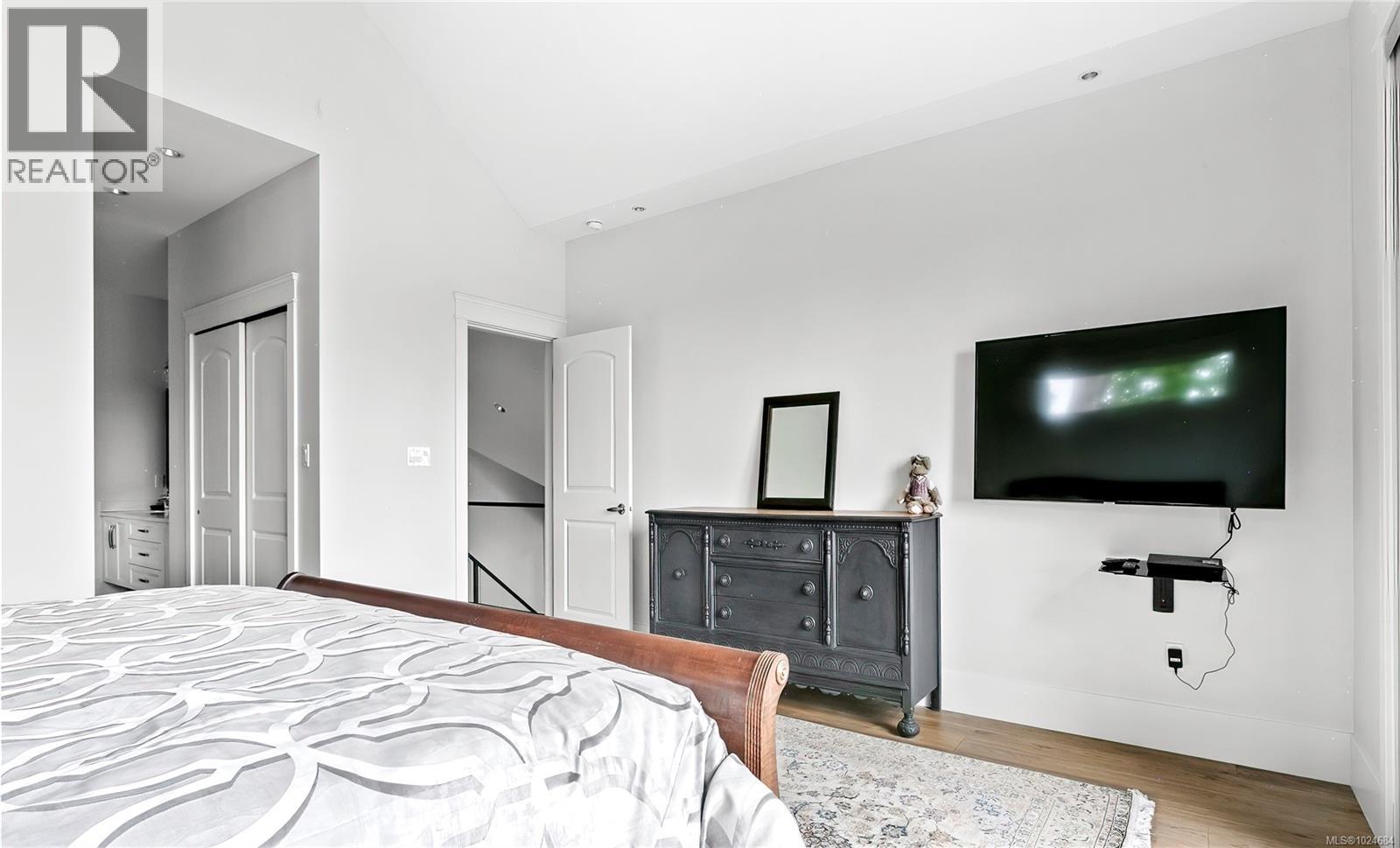  1430 Payton Place, Saanich