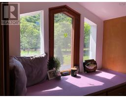 Sunroom - 3719 West Big Intervale Road, Margaree Valley, NS B0E2C0 Photo 9