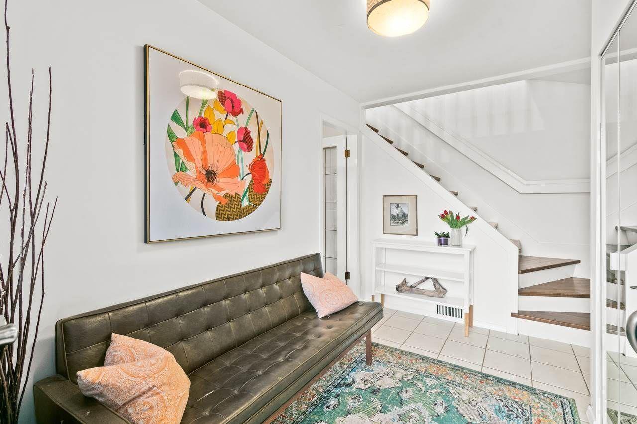 1341 PARKER STREET, White Rock