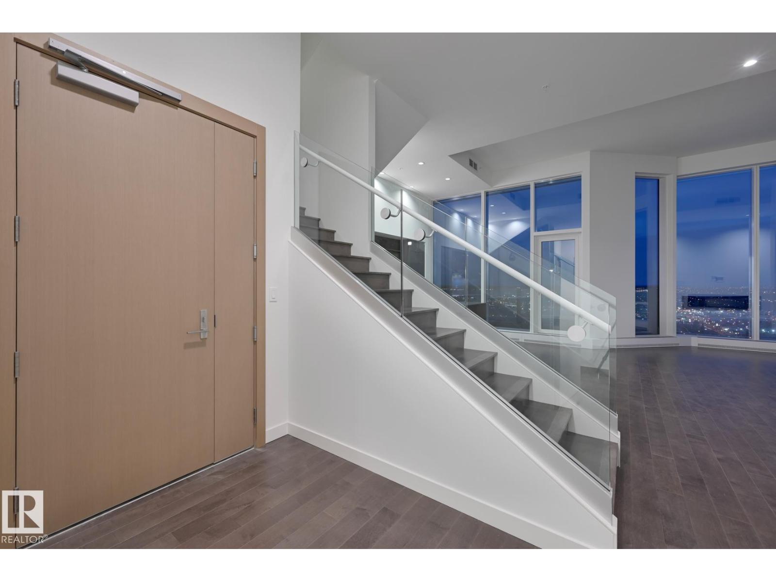 #2303 10360 102 ST NW, Edmonton