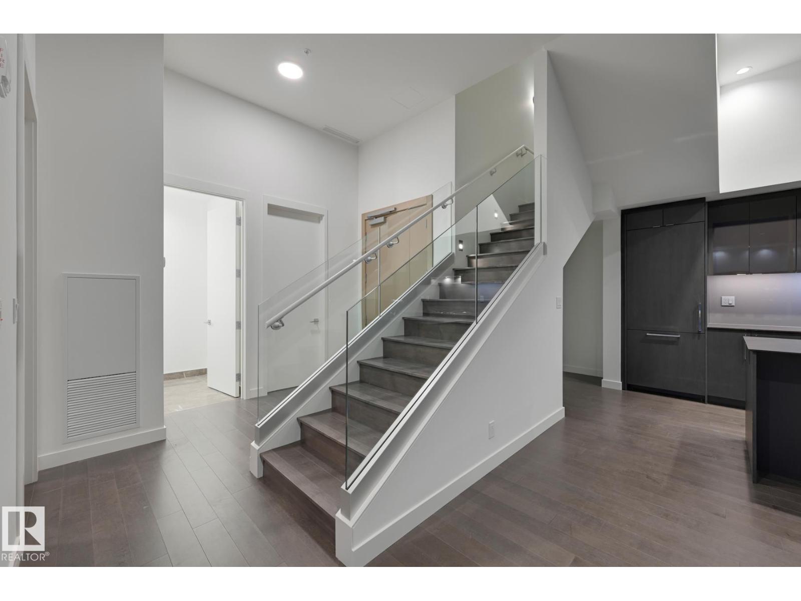 #2303 10360 102 ST NW, Edmonton