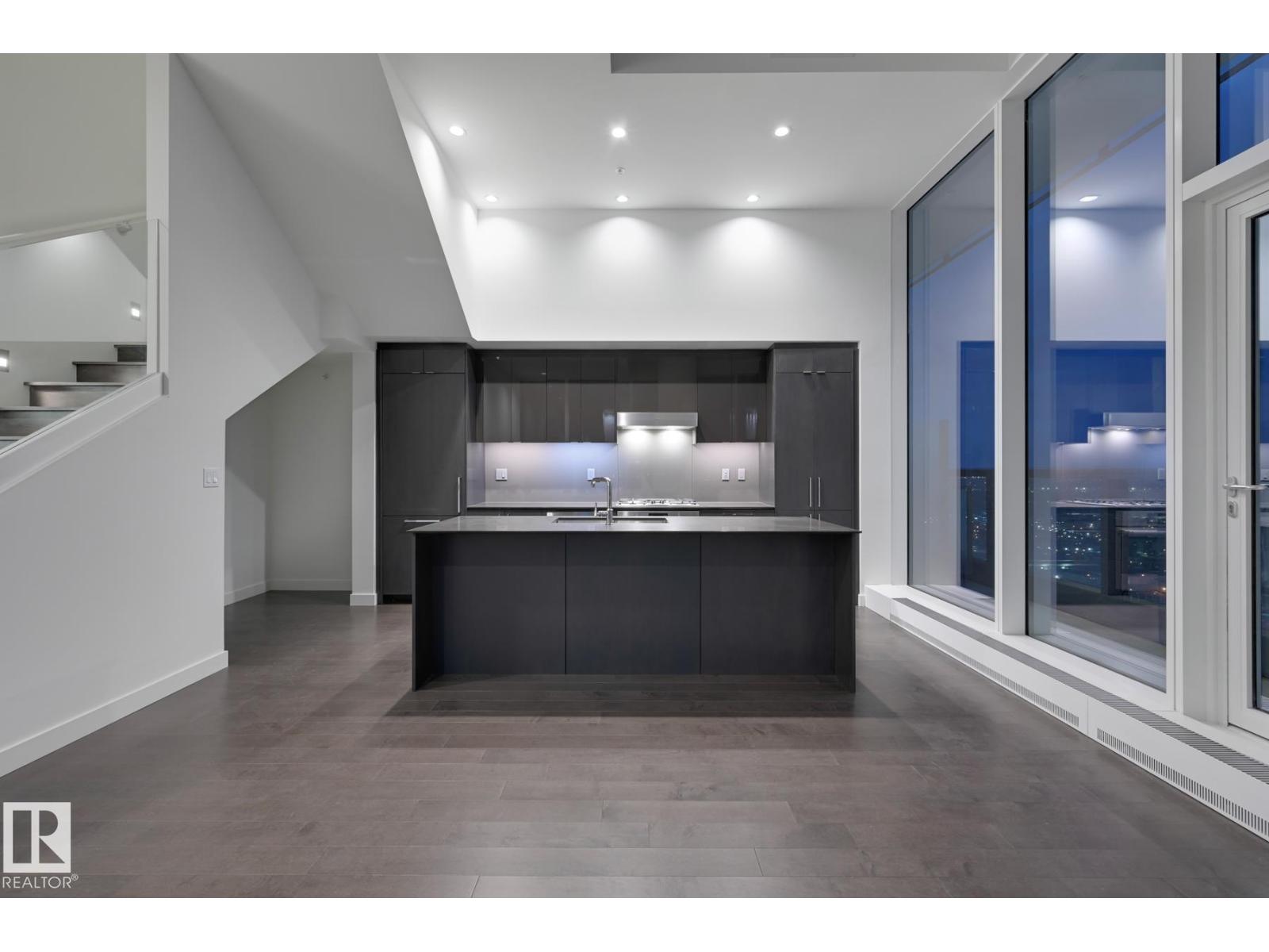 #2303 10360 102 ST NW, Edmonton