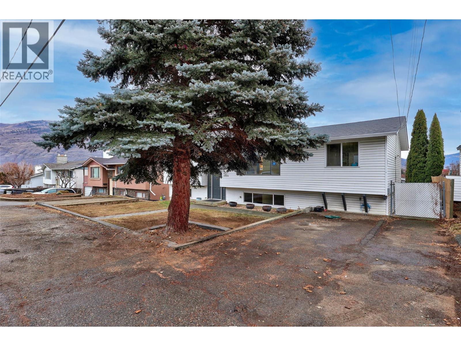 1754 SHERIDAN Drive, Kamloops