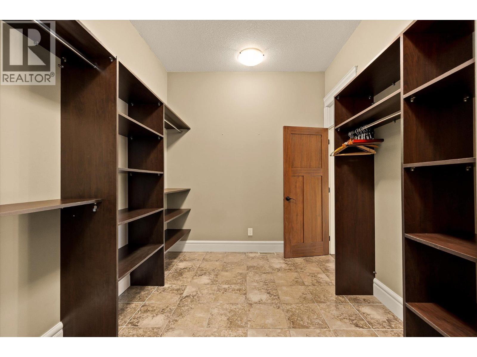  603 Arbor View Drive, Kelowna