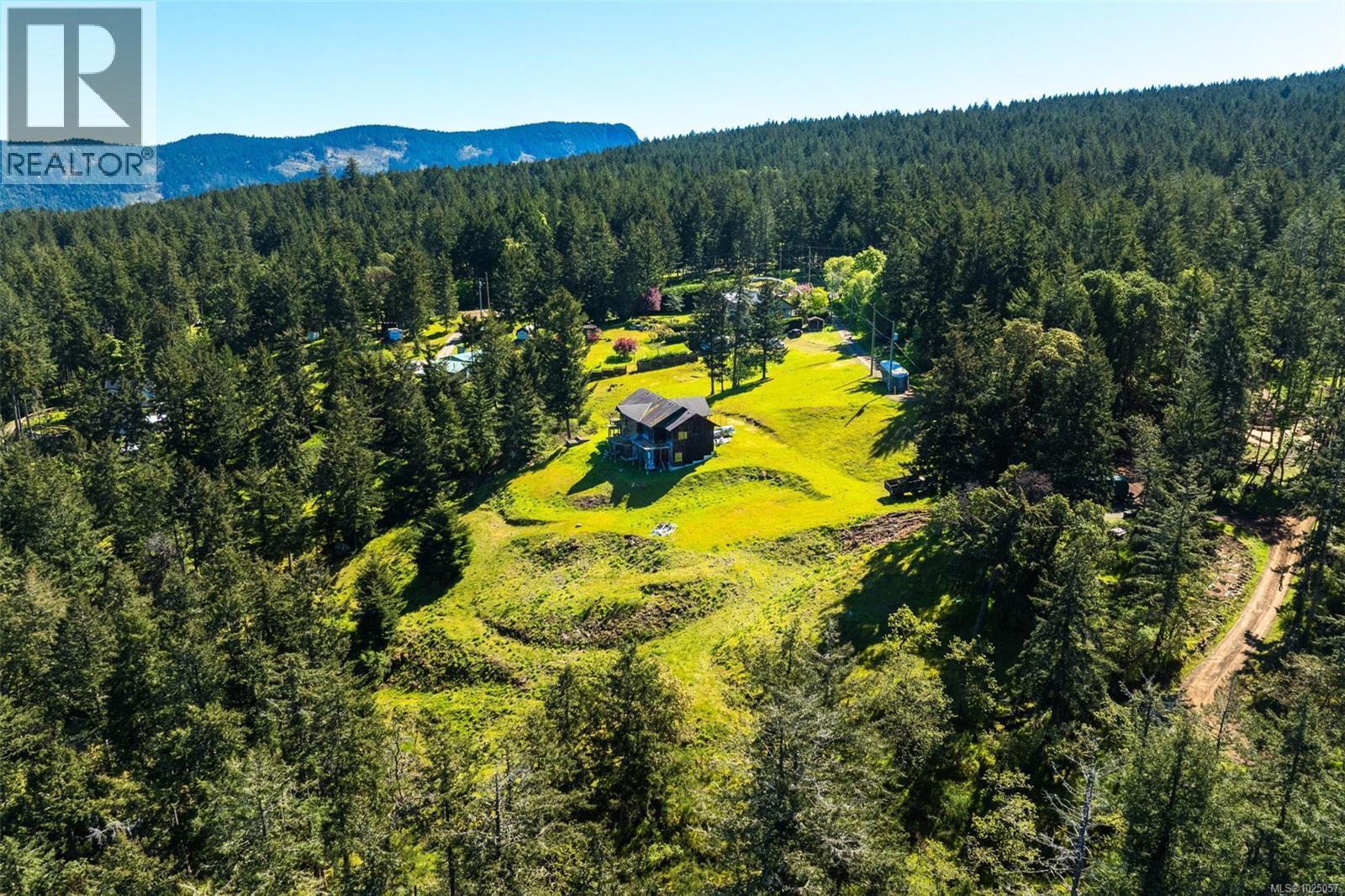 6748 Stoney Hill Rd, Duncan