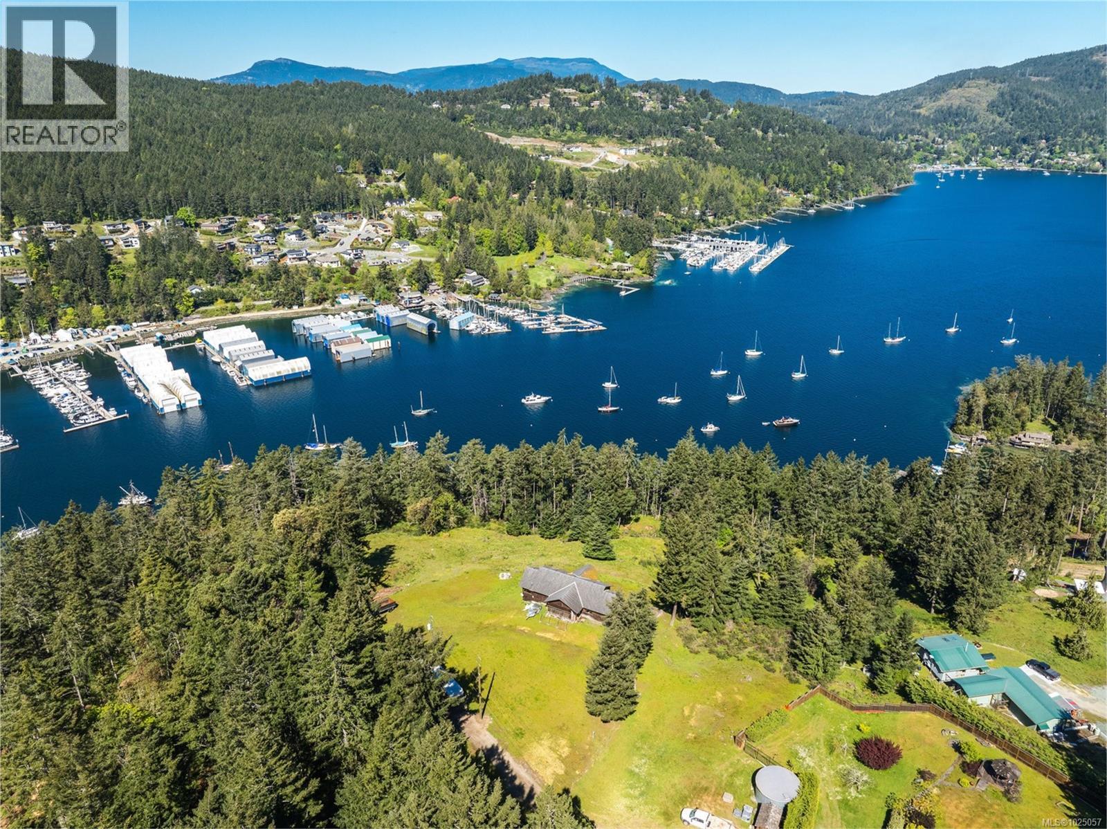 6748 Stoney Hill Rd, Duncan