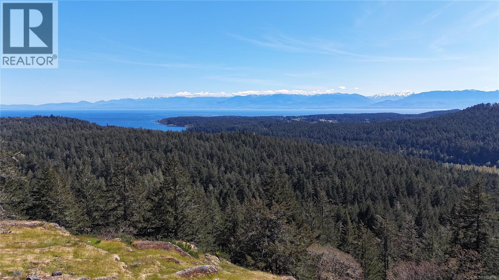  830 Montreul Heights, Metchosin