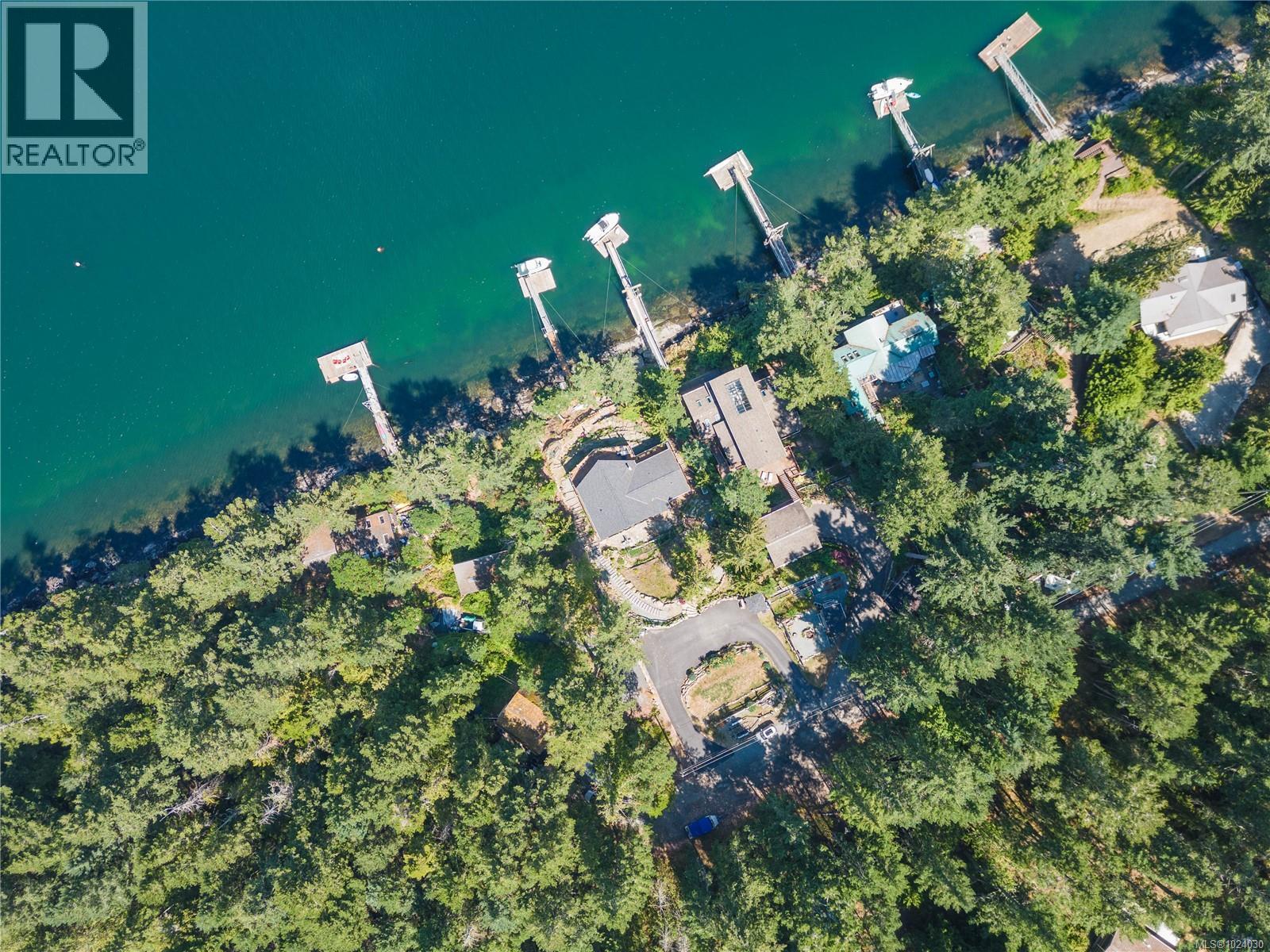  659 Wilks Road, Mayne Island