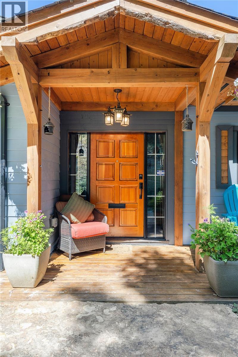  659 Wilks Road, Mayne Island