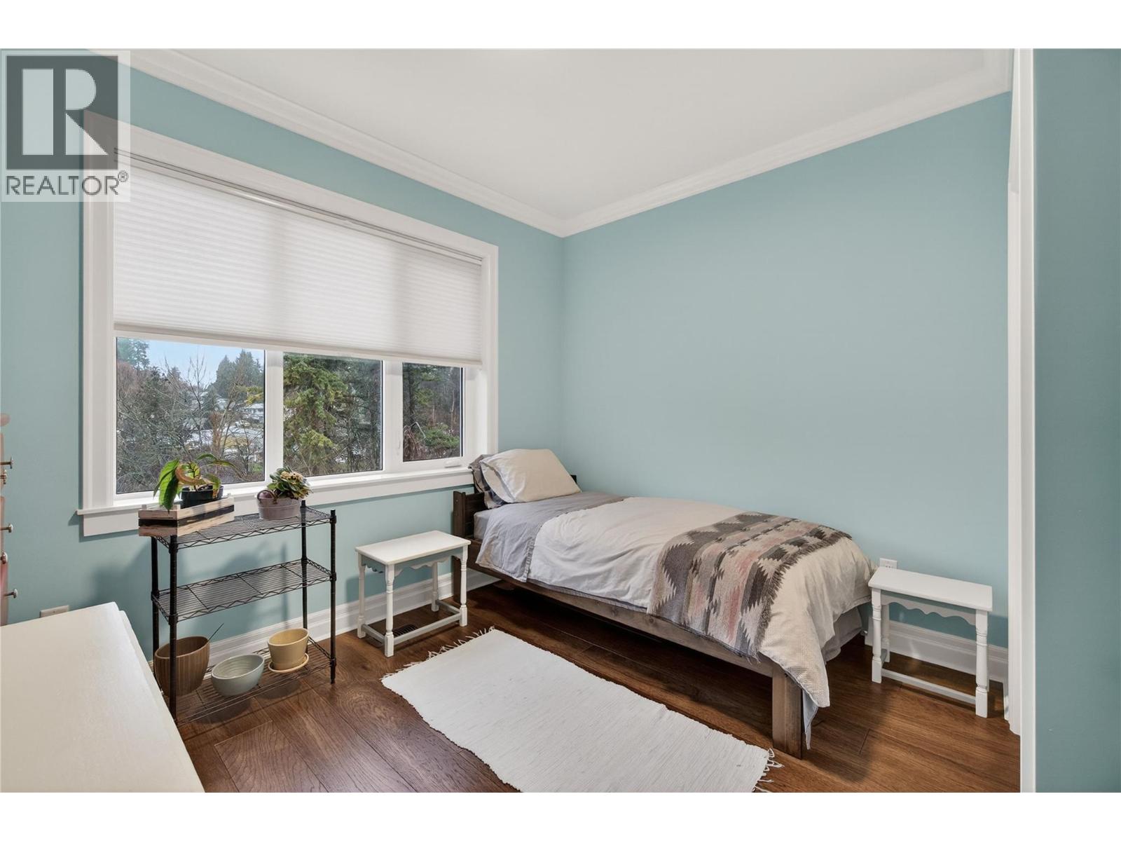  2281 24 Avenue Northeast, Salmon Arm