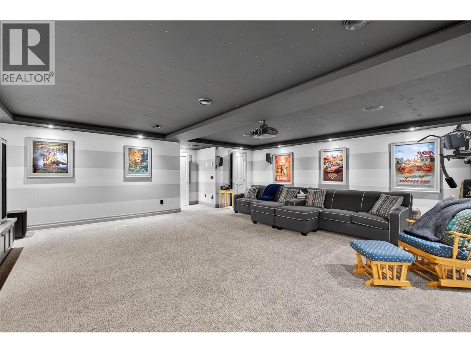  2281 24 Avenue Northeast, Salmon Arm