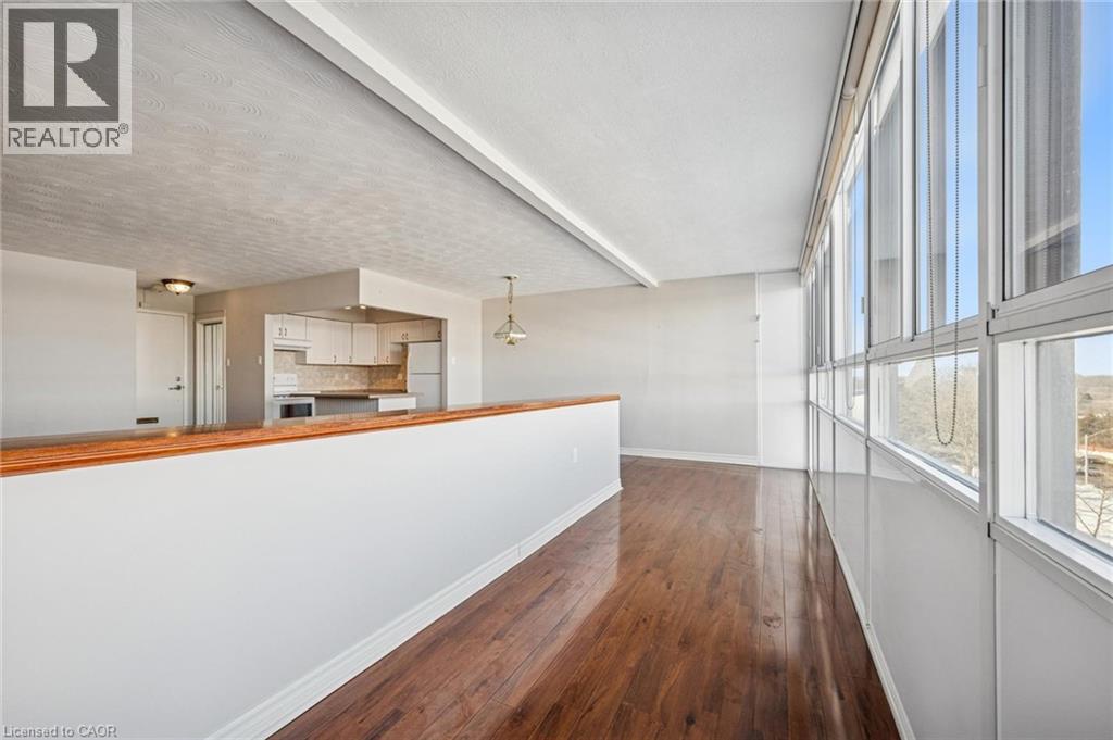 #609 24 MIDLAND Drive - 25