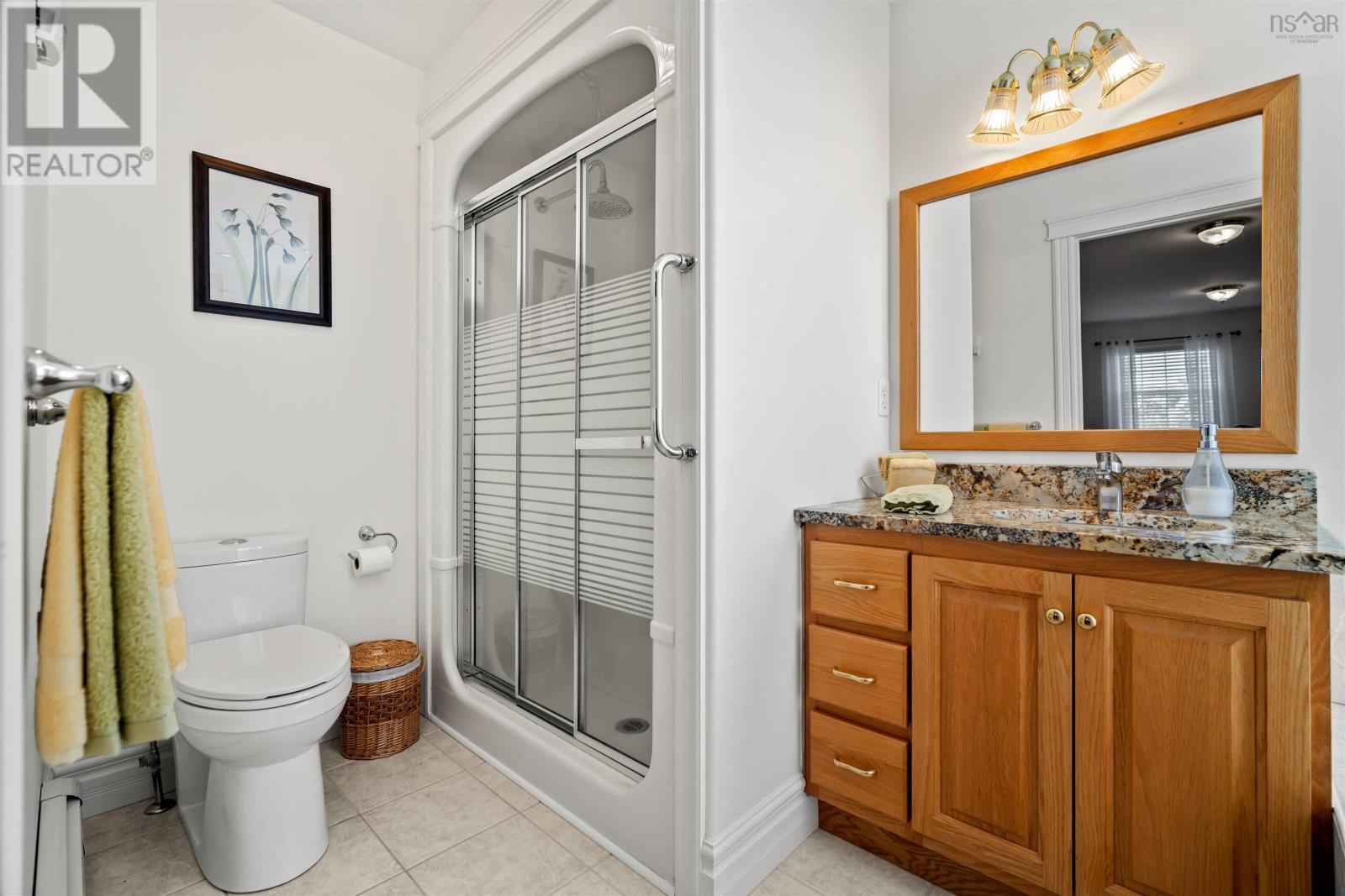 Property 27 of 44 of 677 Westwood Boulevard, Westwood Hills