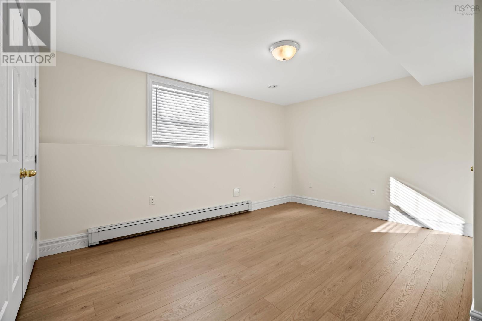 Property 35 of 44 of 677 Westwood Boulevard, Westwood Hills