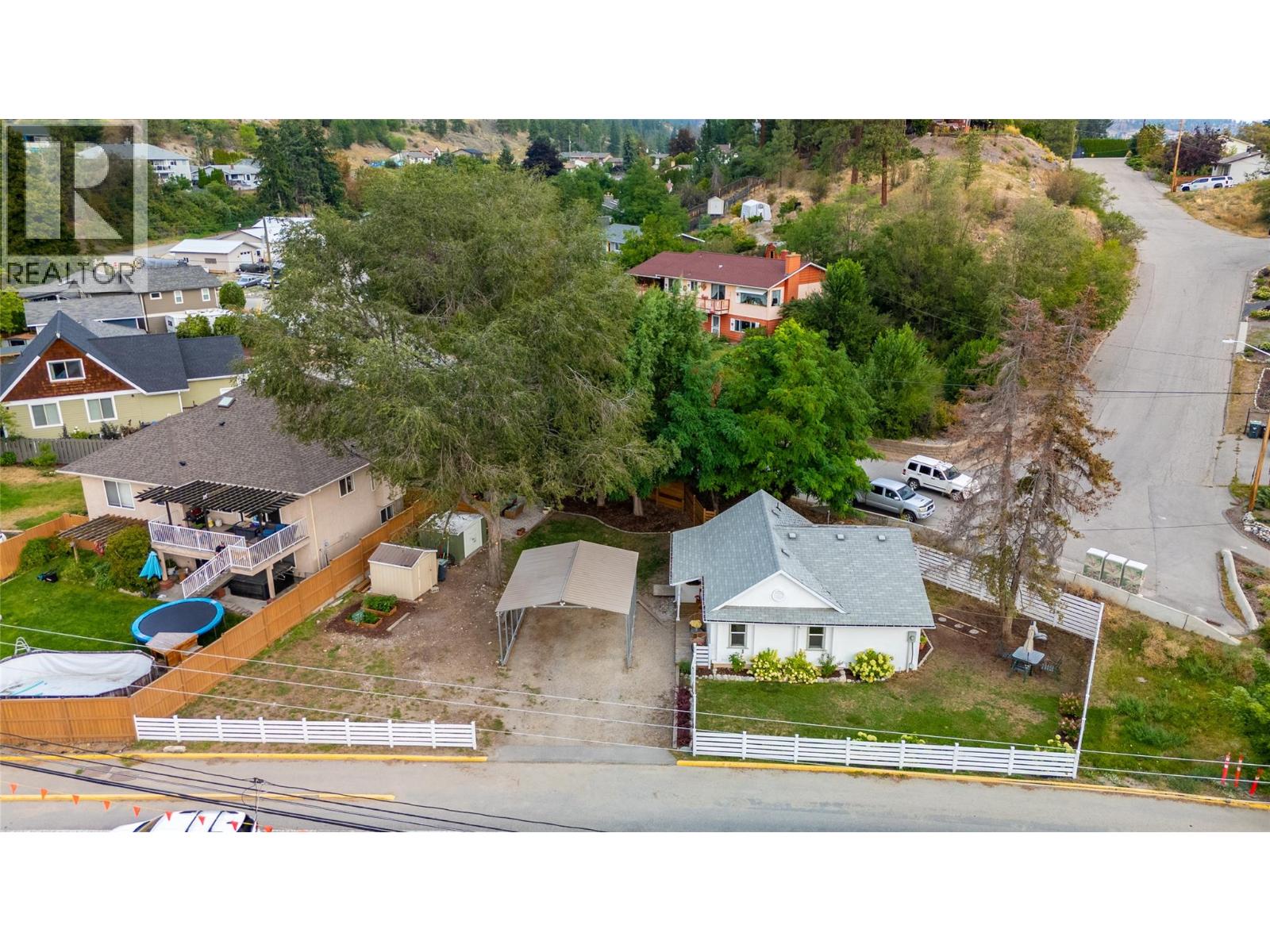 11716 PRAIRIE VALLEY Road, Summerland