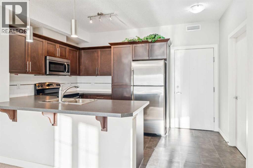 Single Family House for Sale in   Royal Oak Plaza NW Royal Oak Calgary 