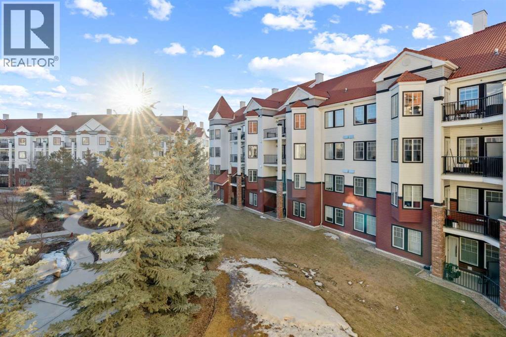 Single Family House for Sale in   Royal Oak Plaza NW Royal Oak Calgary 