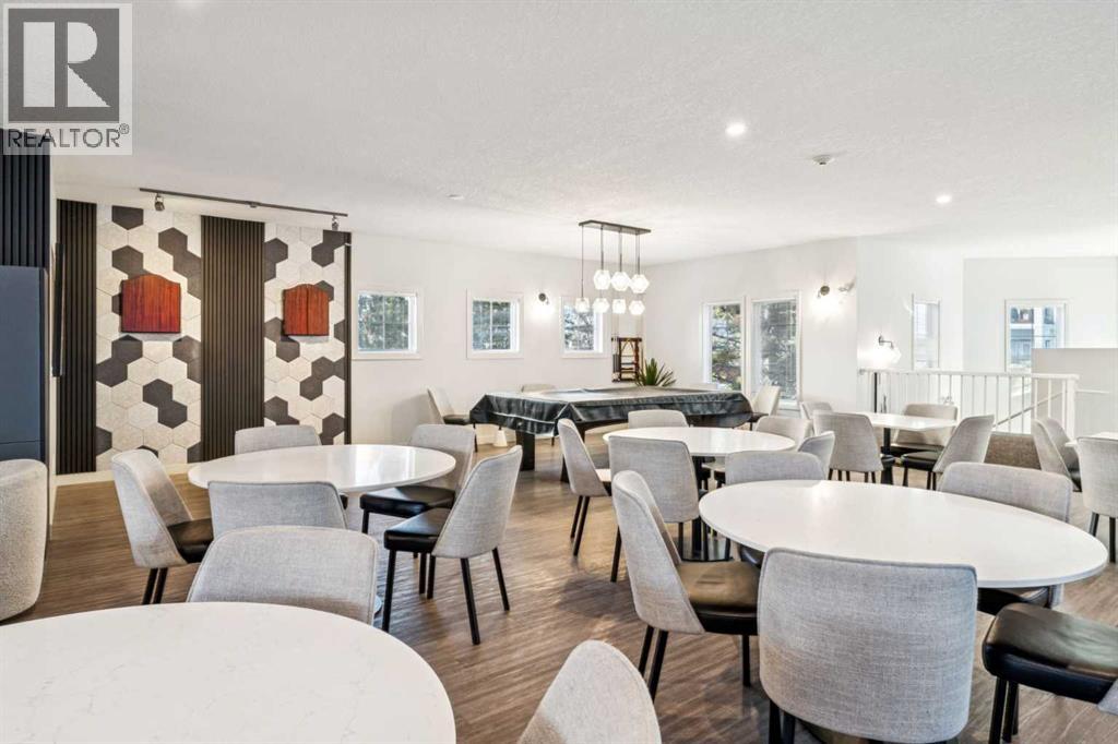 Single Family House for Sale in   Royal Oak Plaza NW Royal Oak Calgary 