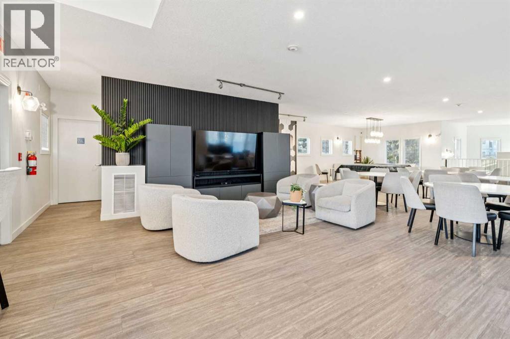 Single Family House for Sale in   Royal Oak Plaza NW Royal Oak Calgary 