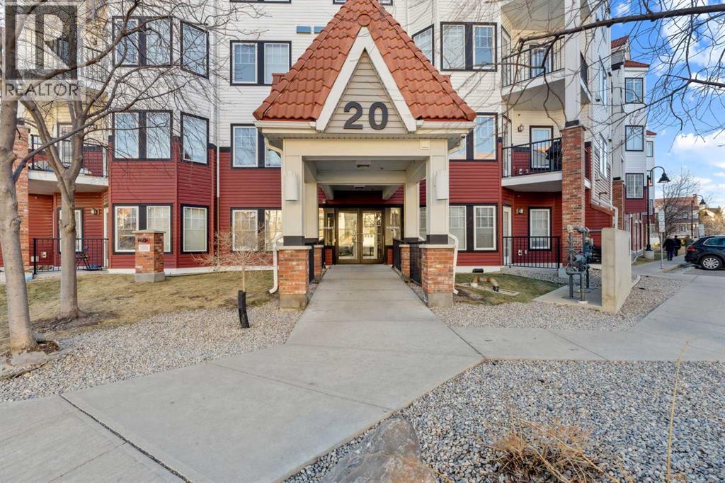 Single Family House for Sale in   Royal Oak Plaza NW Royal Oak Calgary 