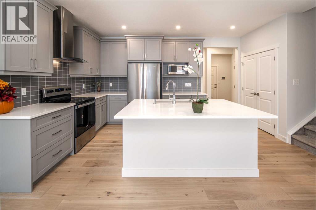 Single Family House for Sale in  Creekstone Landing SW Pine Creek Calgary 