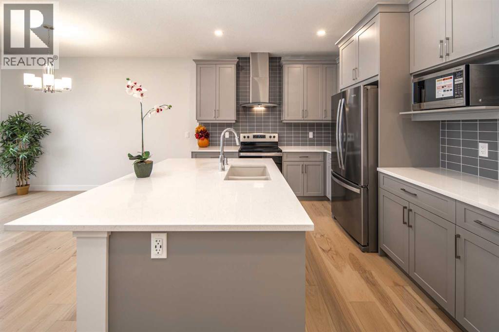 Single Family House for Sale in  Creekstone Landing SW Pine Creek Calgary 