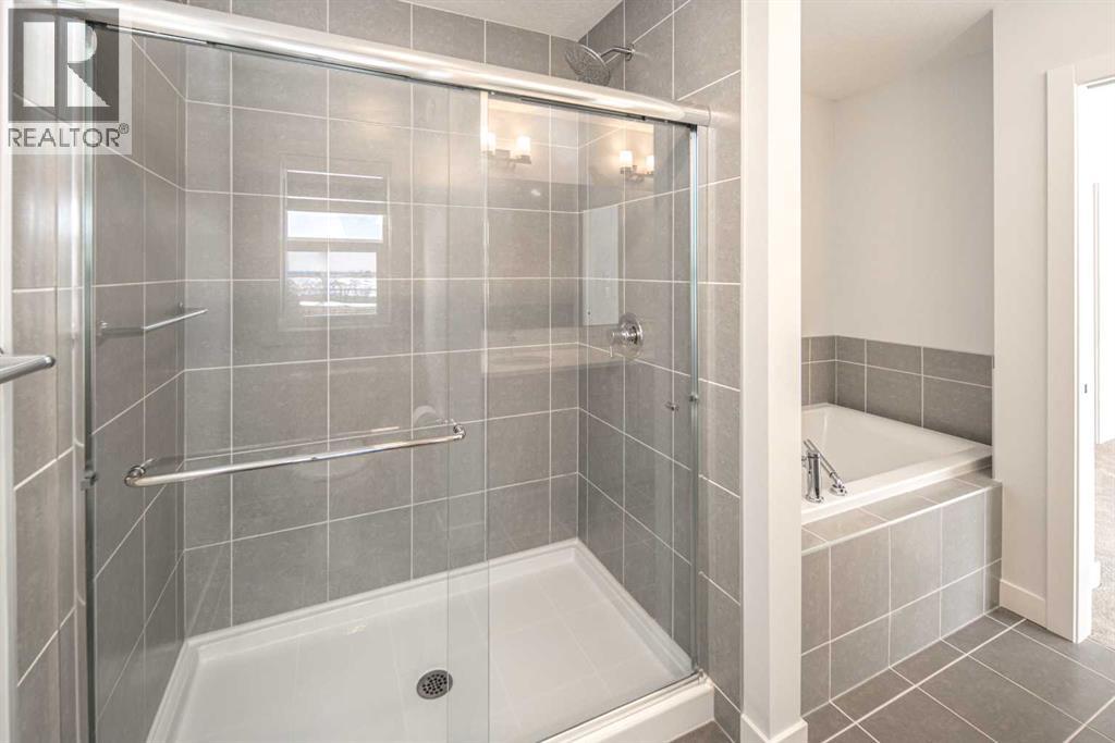 Single Family House for Sale in  Creekstone Landing SW Pine Creek Calgary 