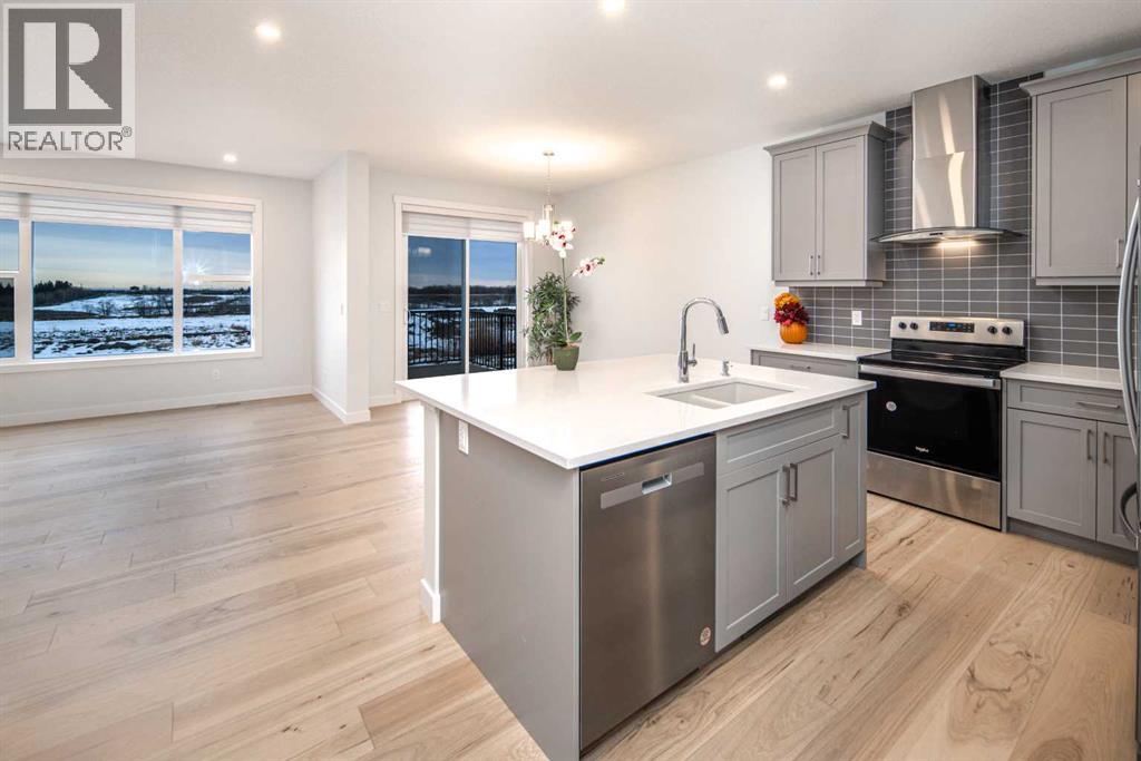 Single Family House for Sale in  Creekstone Landing SW Pine Creek Calgary 