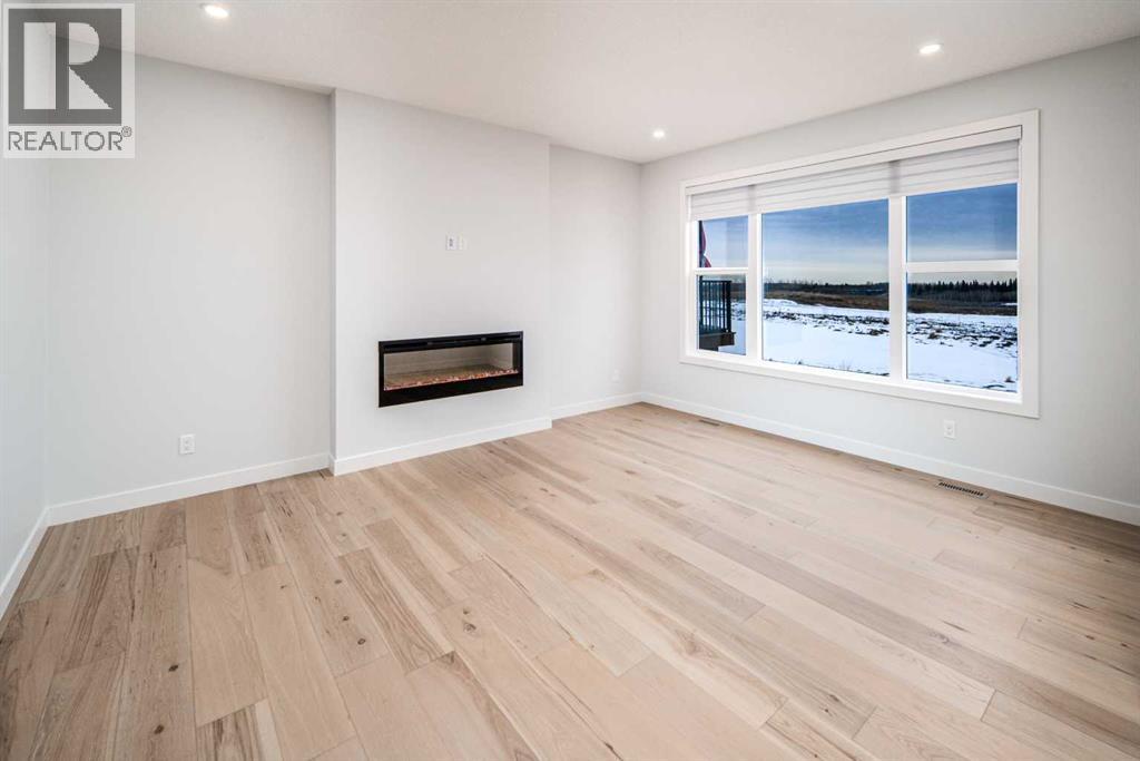 Single Family House for Sale in  Creekstone Landing SW Pine Creek Calgary 