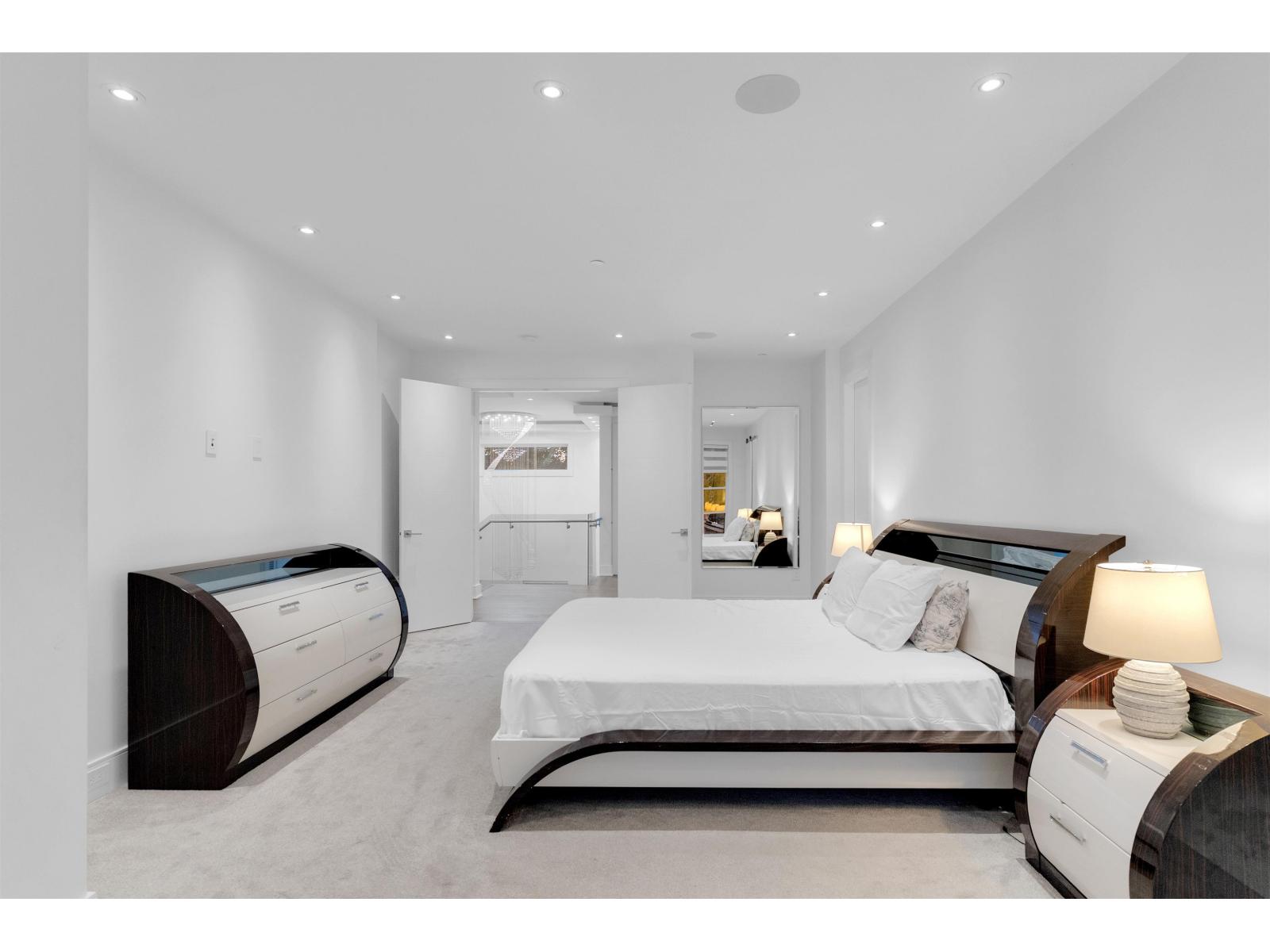 1440 MAPLE STREET, White Rock