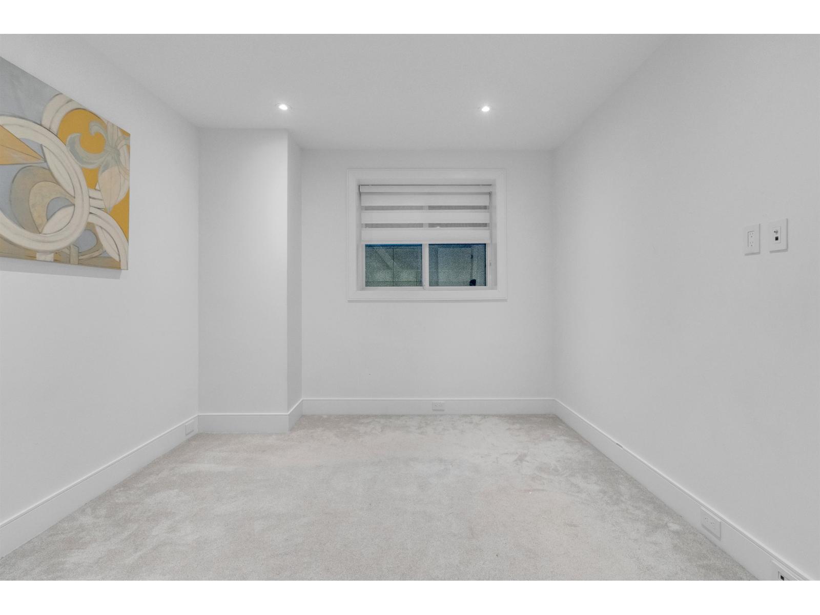 1440 MAPLE STREET, White Rock