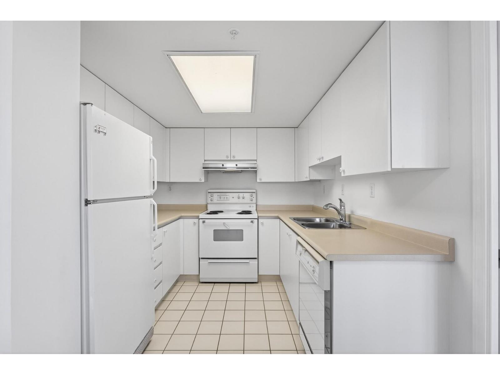 704 10082 148 Street - photo 2