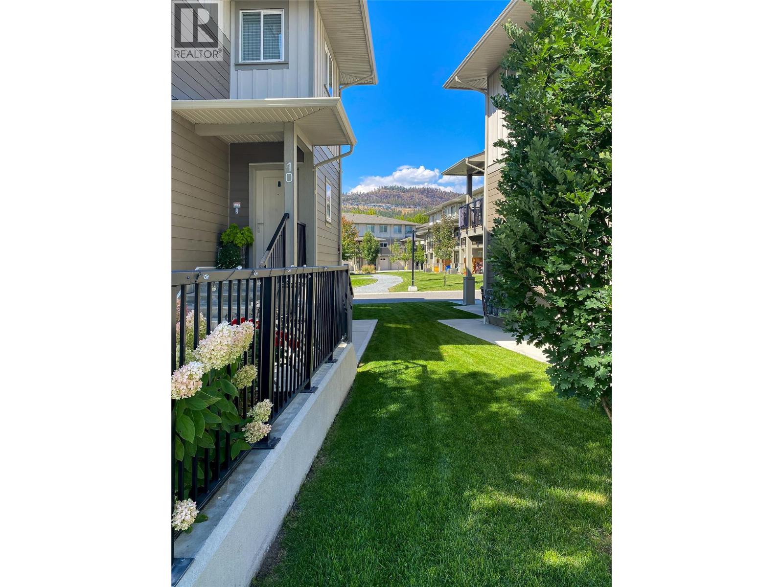 10 300 Drysdale Boulevard, Kelowna