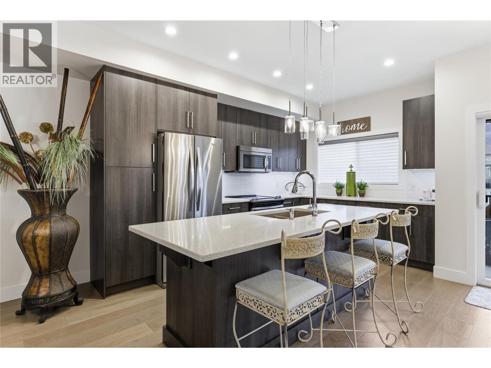 10 300 Drysdale Boulevard, Kelowna