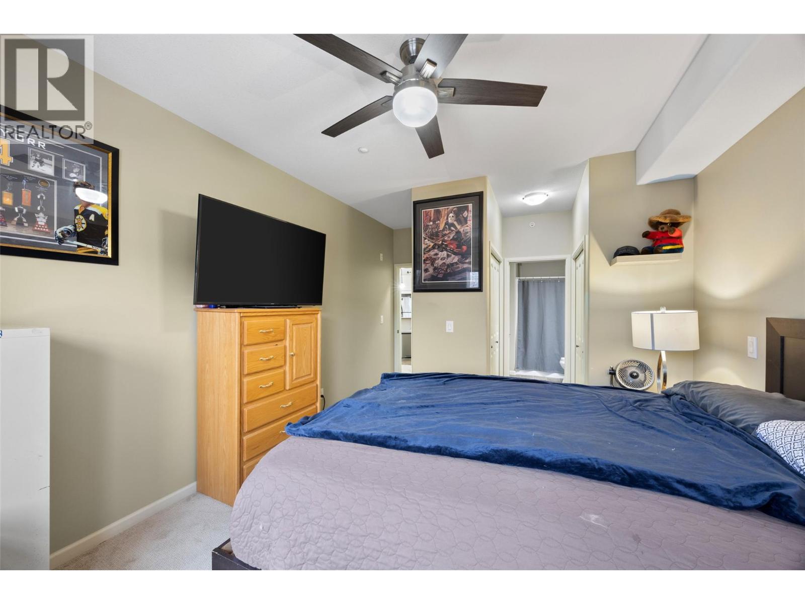 #212 550 LORNE STREET - 10