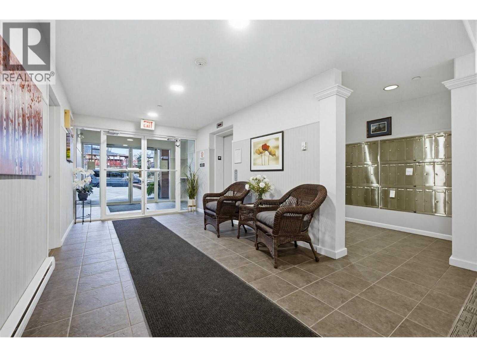 #212 550 LORNE STREET - 15