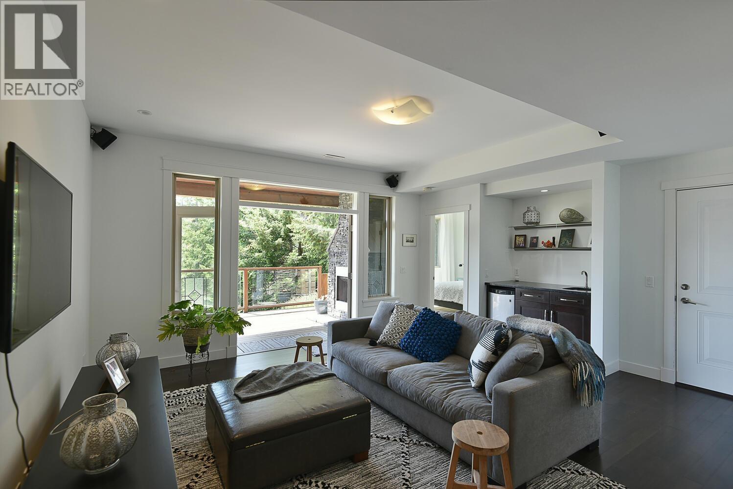 39 4622 SINCLAIR BAY ROAD, Garden Bay