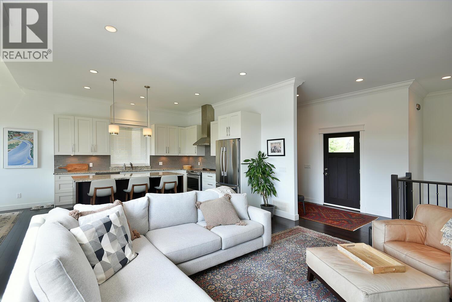 39 4622 SINCLAIR BAY ROAD, Garden Bay