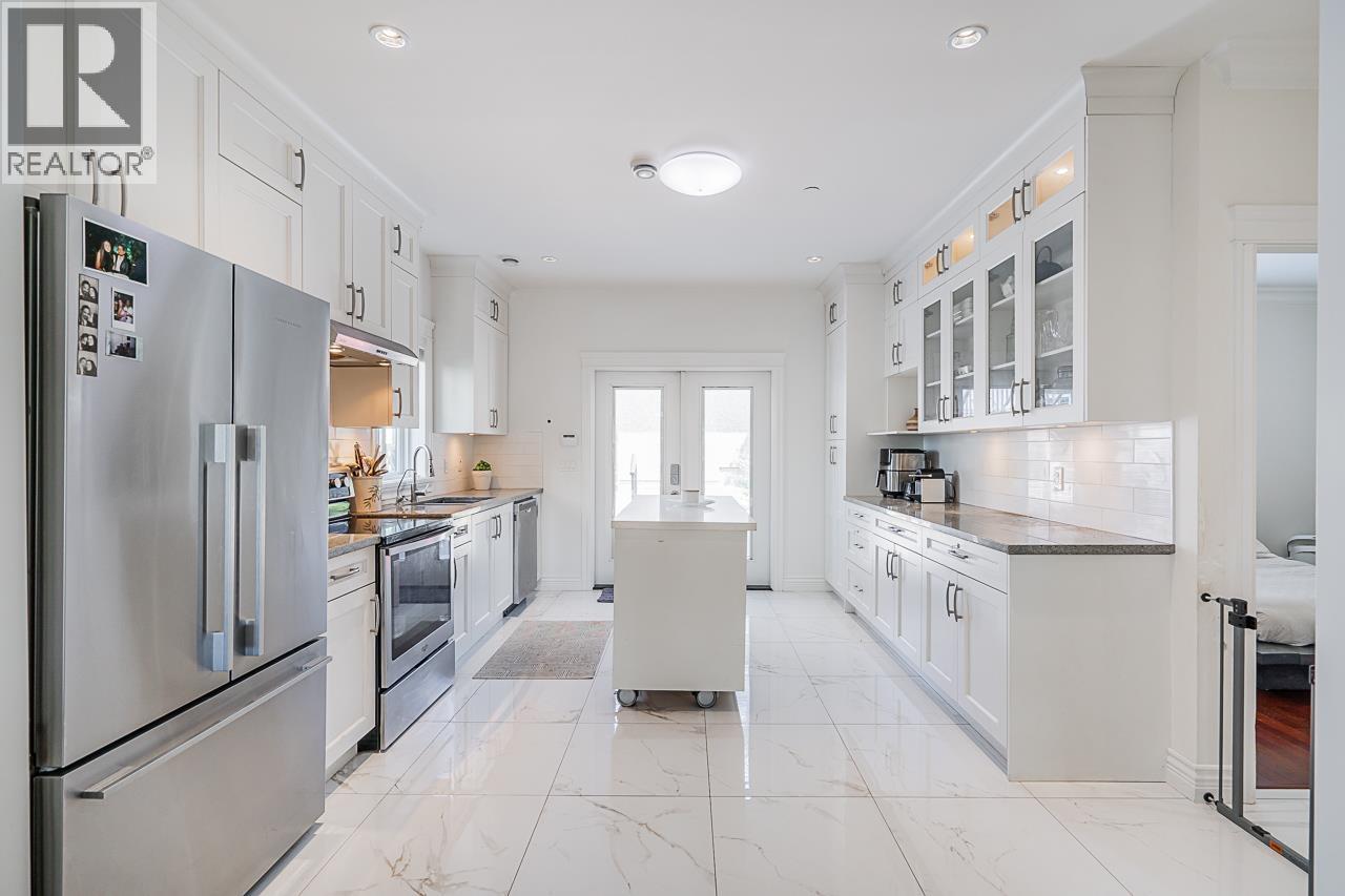 4438 ONTARIO STREET, Vancouver