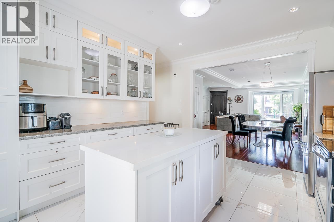 4438 ONTARIO STREET, Vancouver