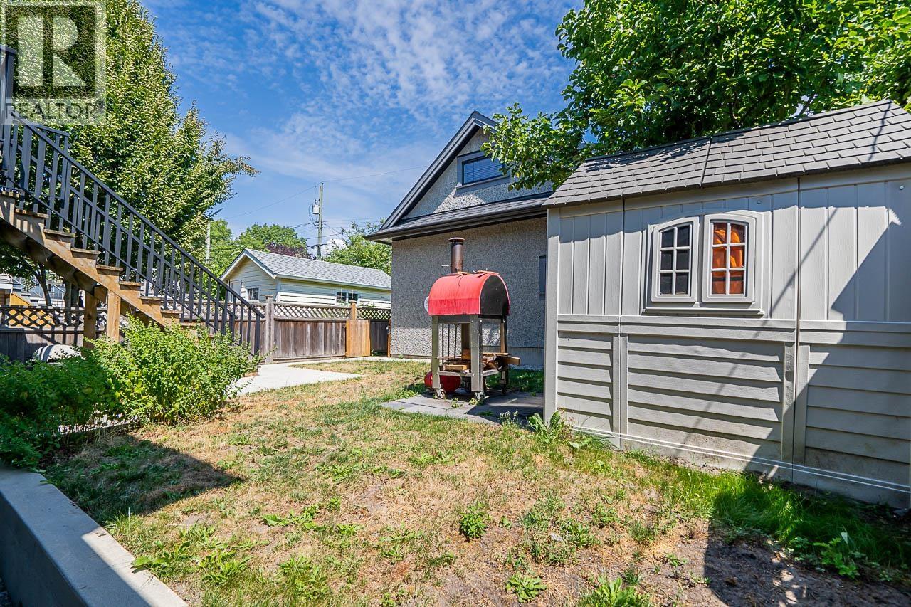 4438 ONTARIO STREET, Vancouver