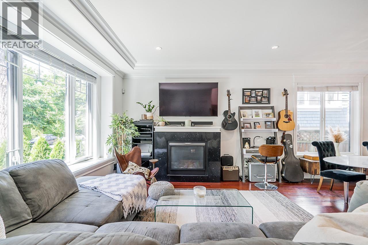 4438 ONTARIO STREET, Vancouver