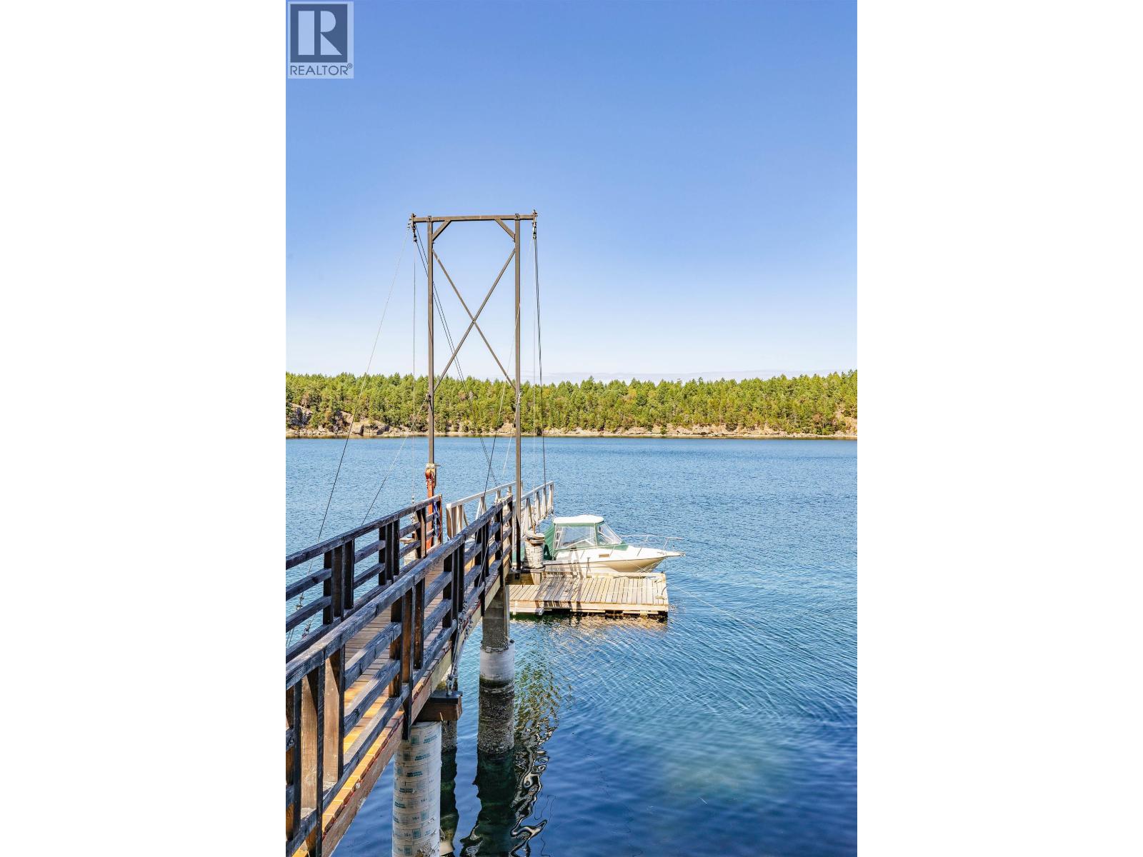 659 WILKS ROAD, Mayne Island