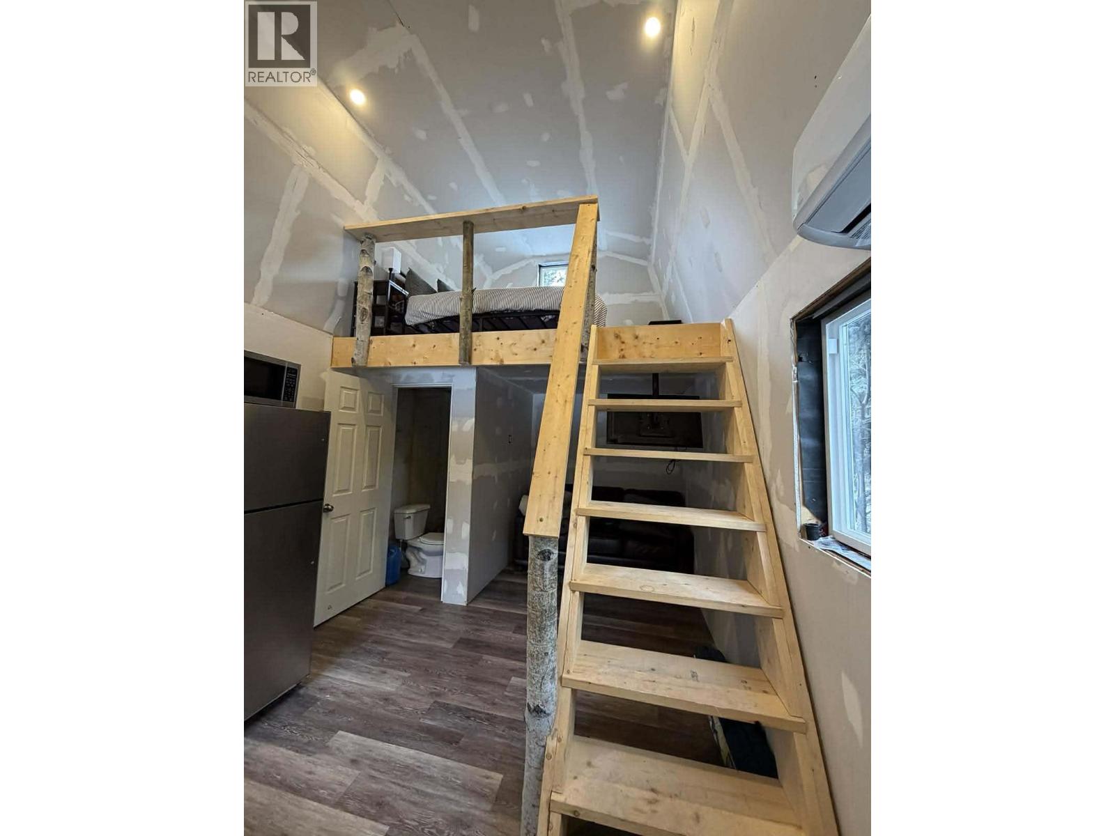 6267 MACABAR ROAD - 4