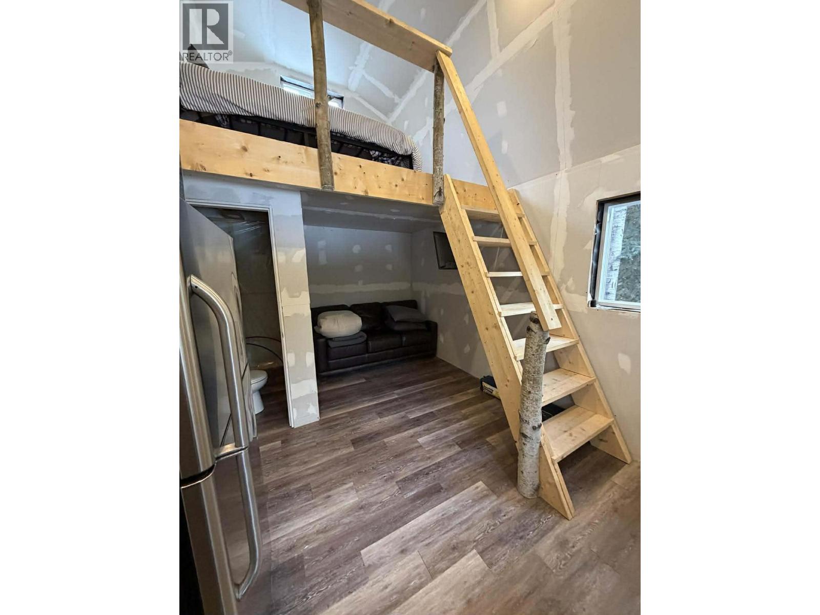 6267 MACABAR ROAD - 3